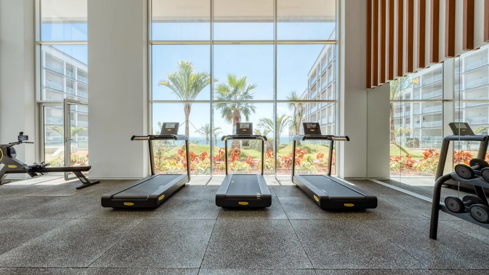 フンシャルLux Flat, Sea View, Ac, 3 Pools And Gymアパートメント
